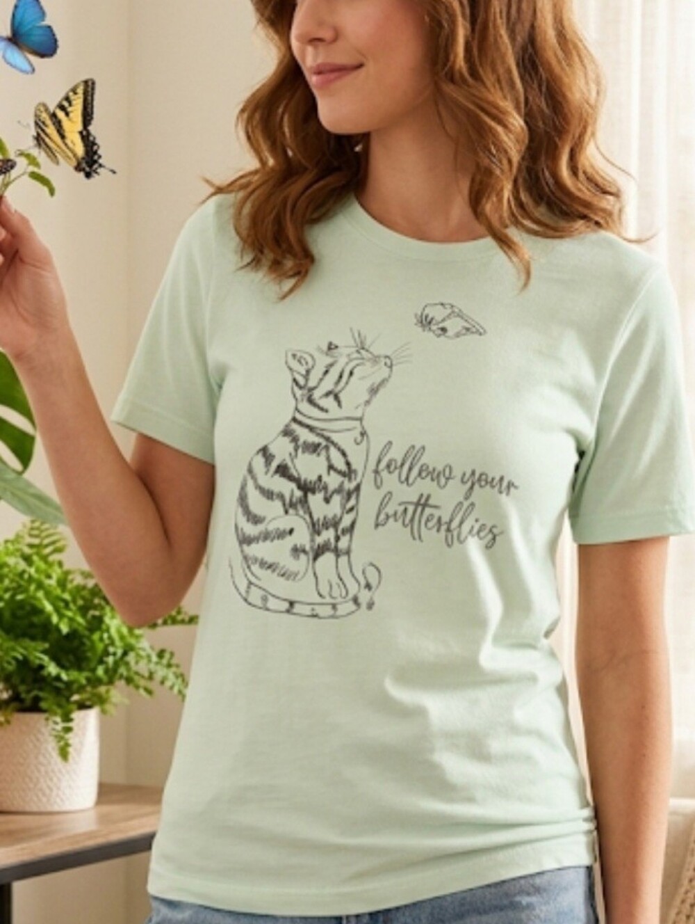 Bella Canvas Green Cat And Butterfly Tee Size Small